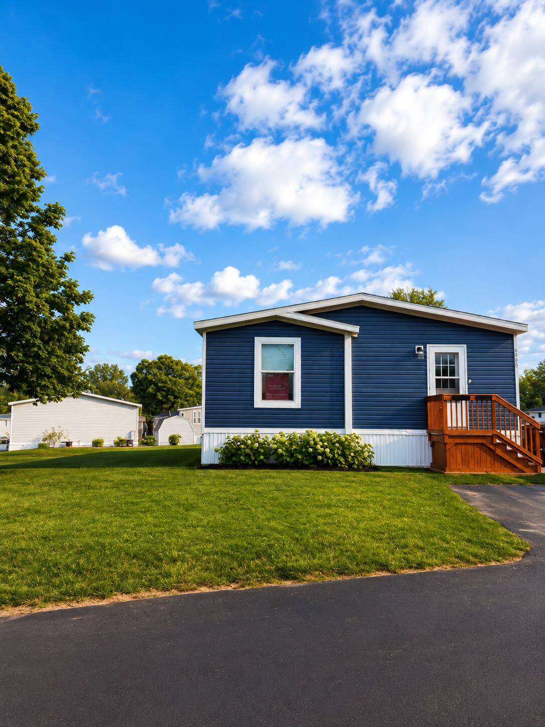 6995 Shamley AVE NE, Belmont Twp, MI 49306