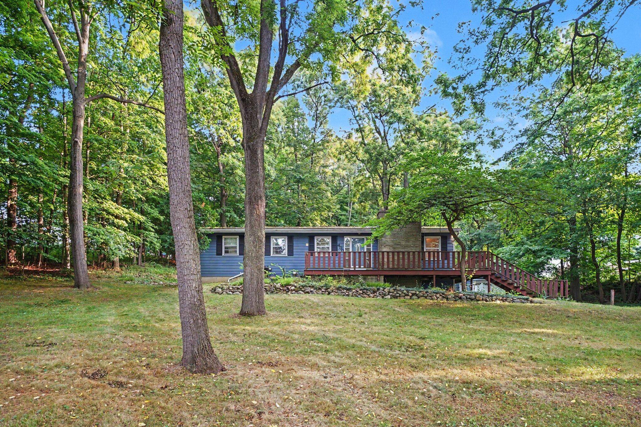 400 W Jackson ST, Augusta Vllg, MI 49012