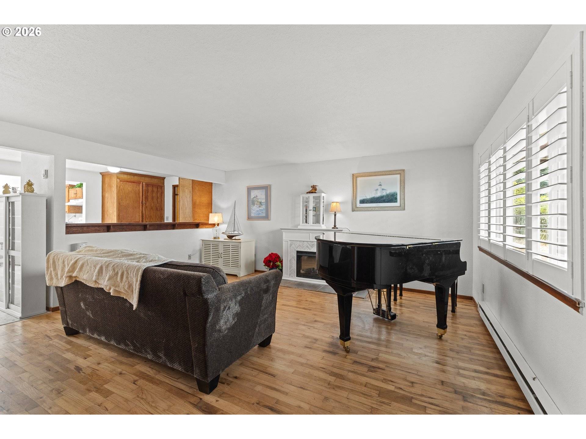 530 MONTGOMERY AVE, Coos Bay, OR 97420
