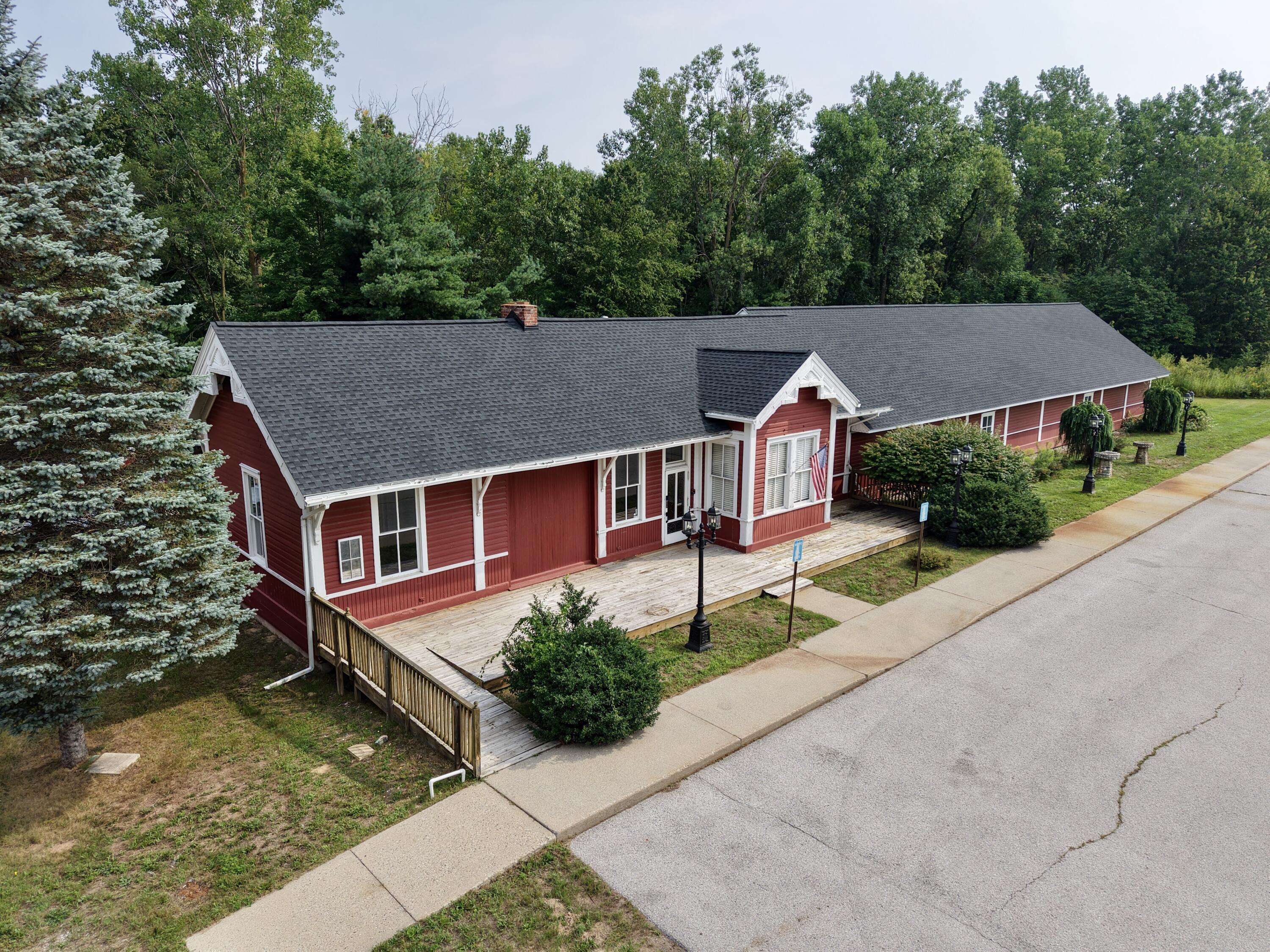 14599 Cleveland ST, Spring Lake Twp, MI 49456