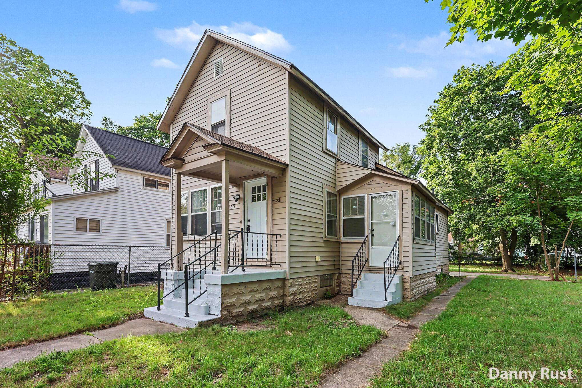 691 E Isabella AVE, Muskegon City, MI 49442