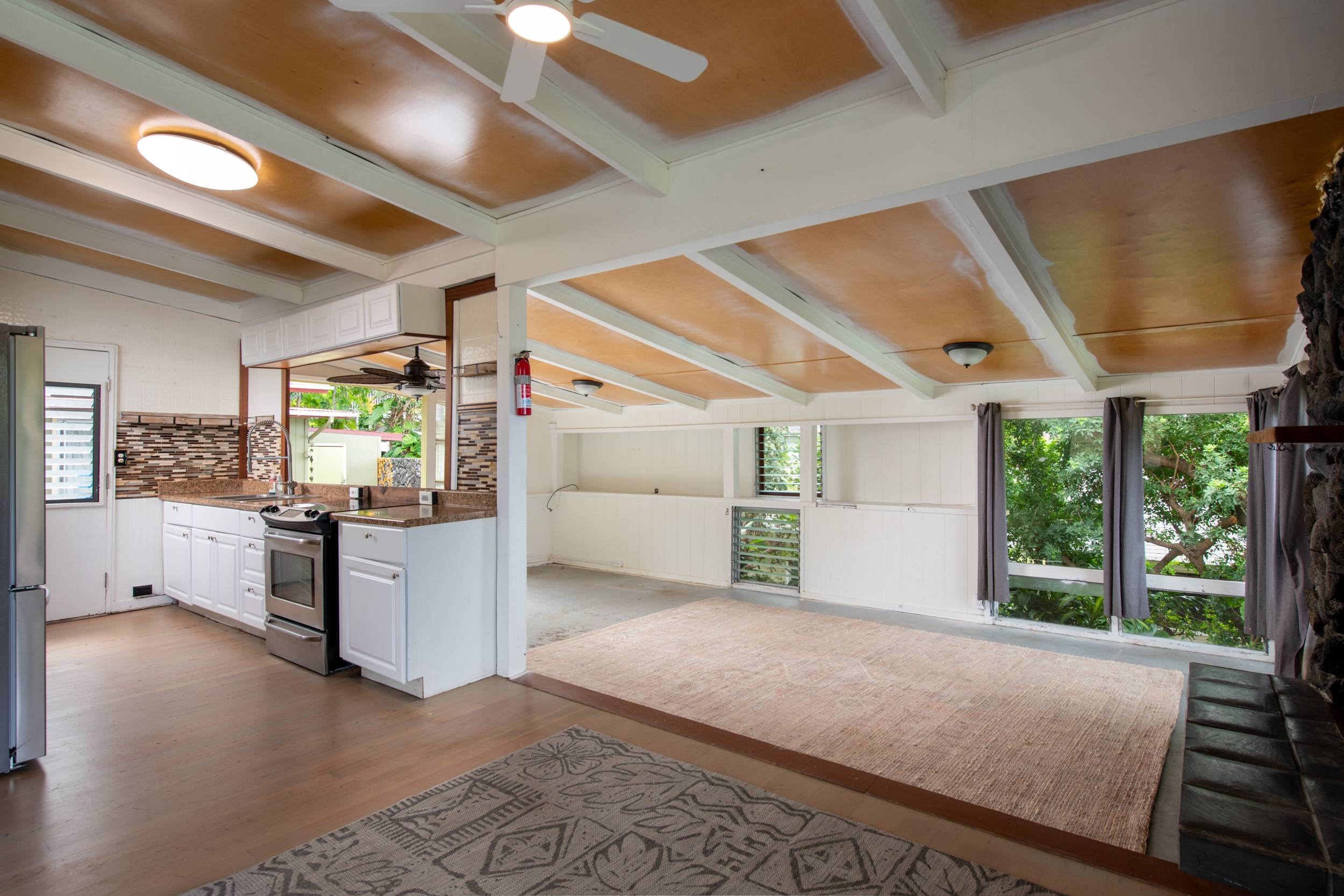 74-5057 PALANI RD, Kailua Kona, HI 96740