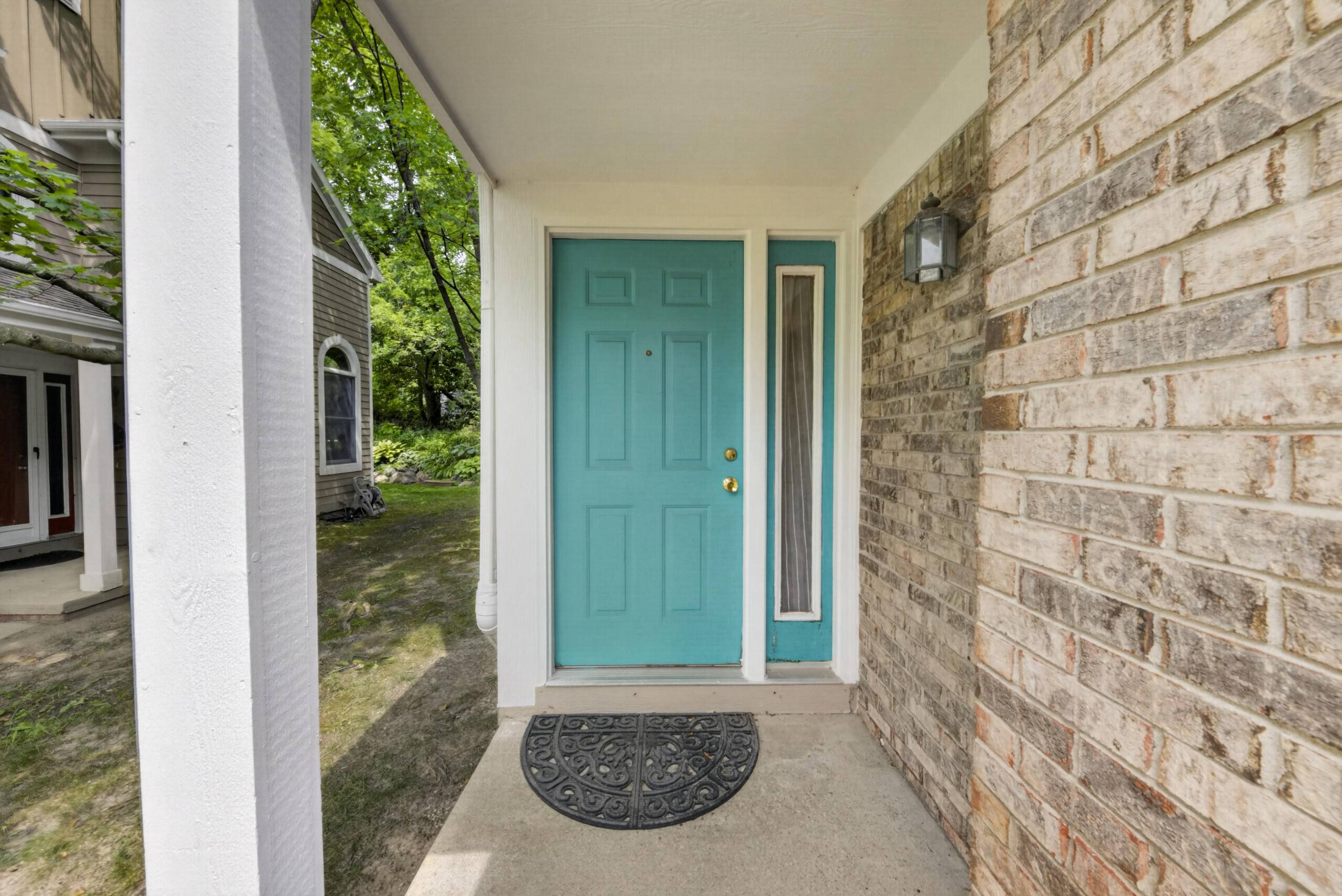 2445 Mulberry CT, Ann Arbor, MI 48104