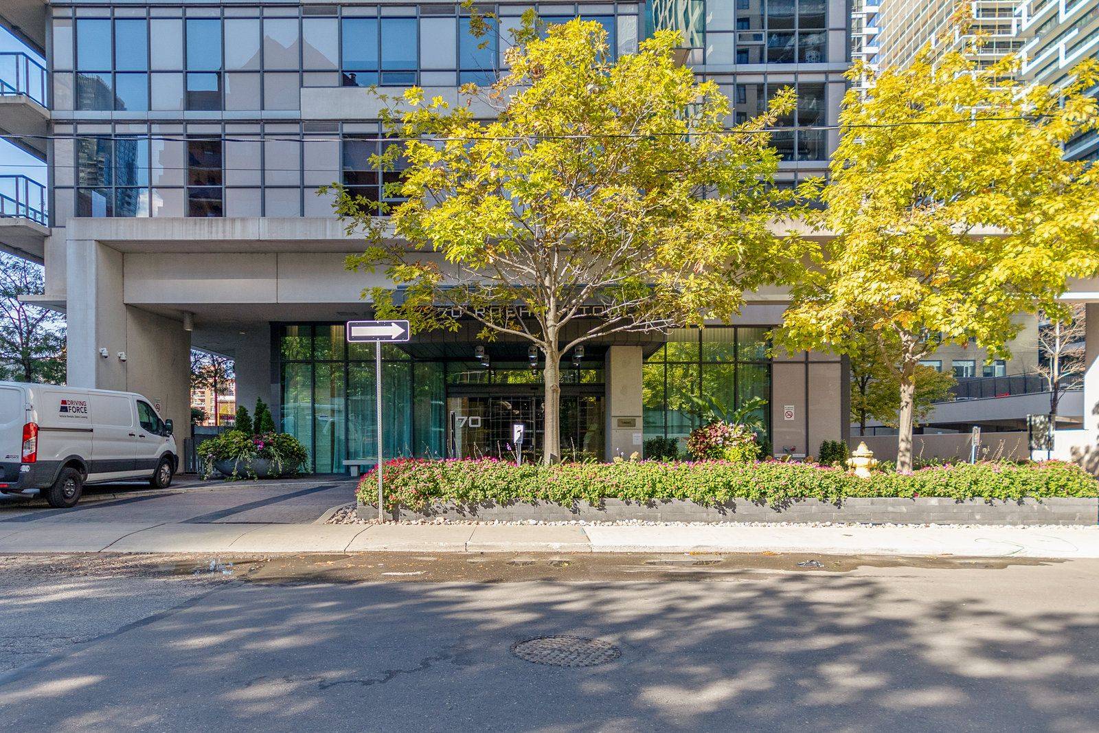 70 Roehampton AVE #416, Toronto C10, ON M4P 1R2