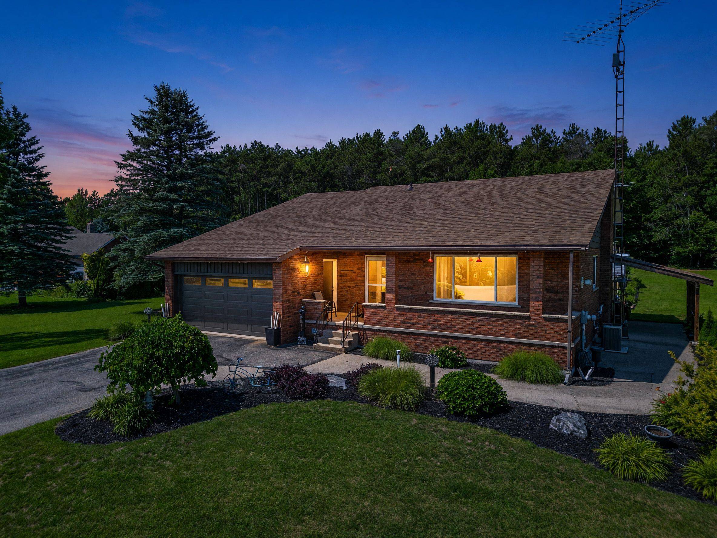 80 12 Concession E, Tiny, ON L0L 2J0