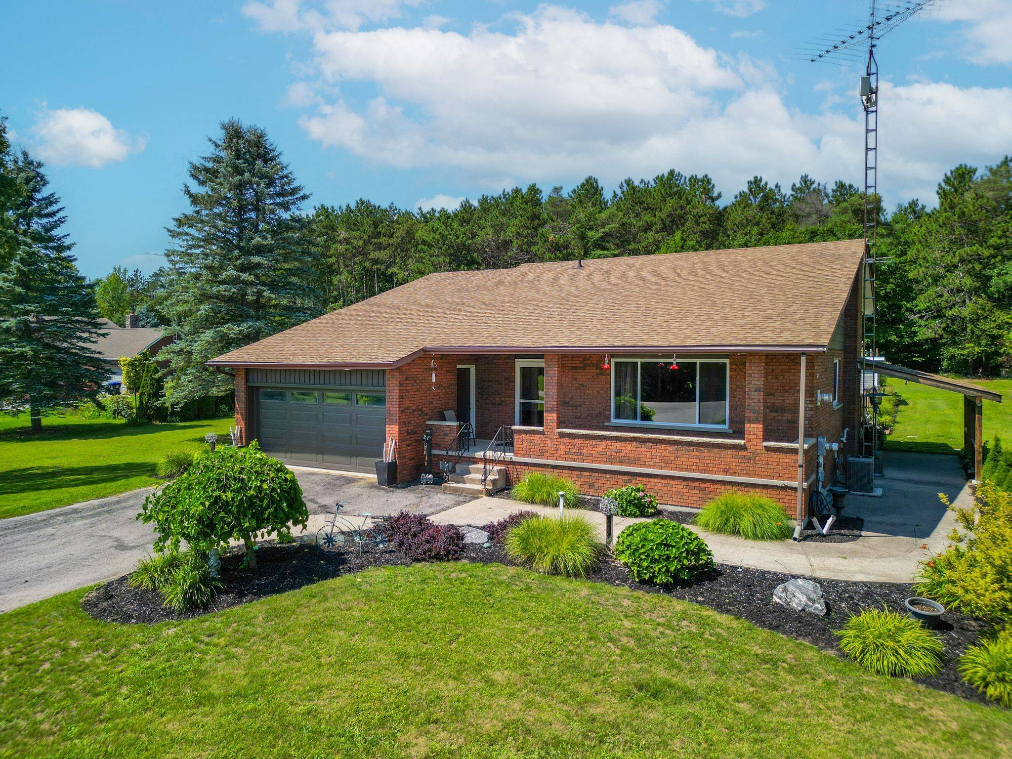 80 12 Concession E, Tiny, ON L0L 2J0