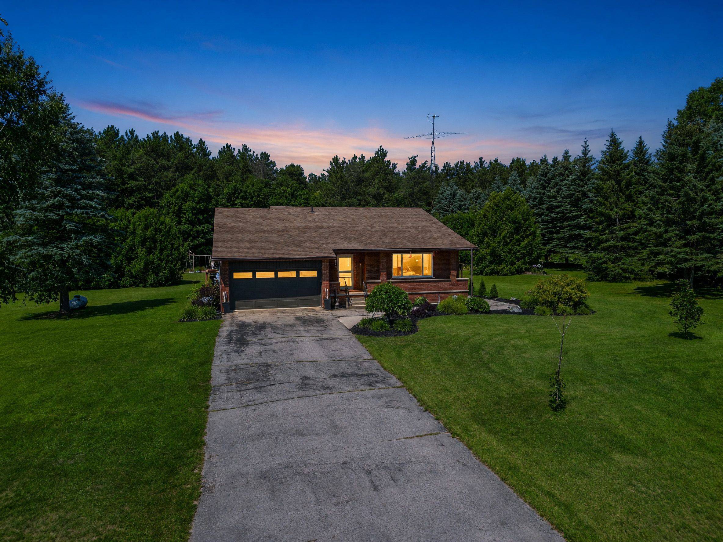 80 12 Concession E, Tiny, ON L0L 2J0