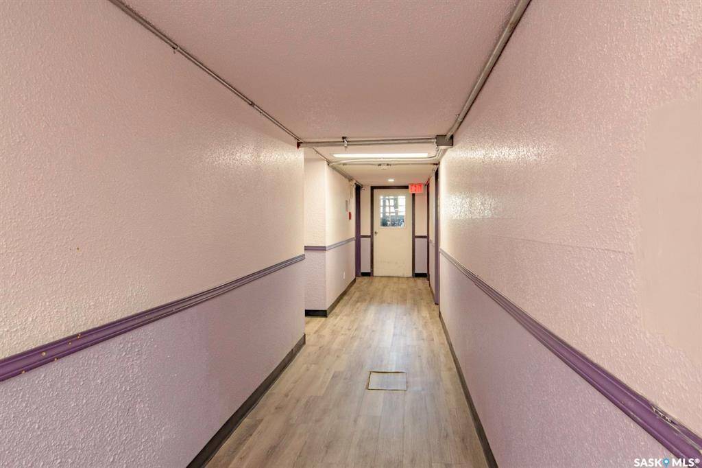 525 X AVENUE S #101, Saskatoon, SK S7M 4P8