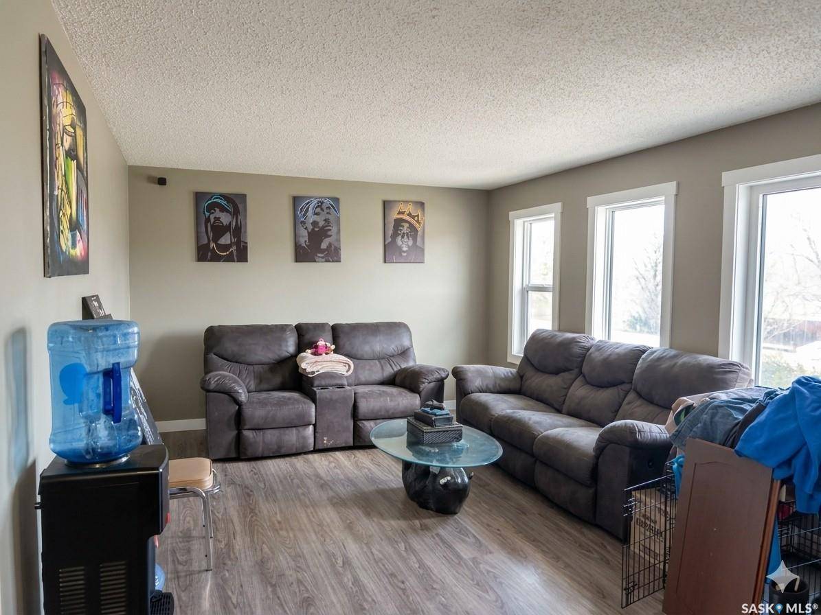 204 Railway AVENUE W, Shellbrook, SK S0J 2E0