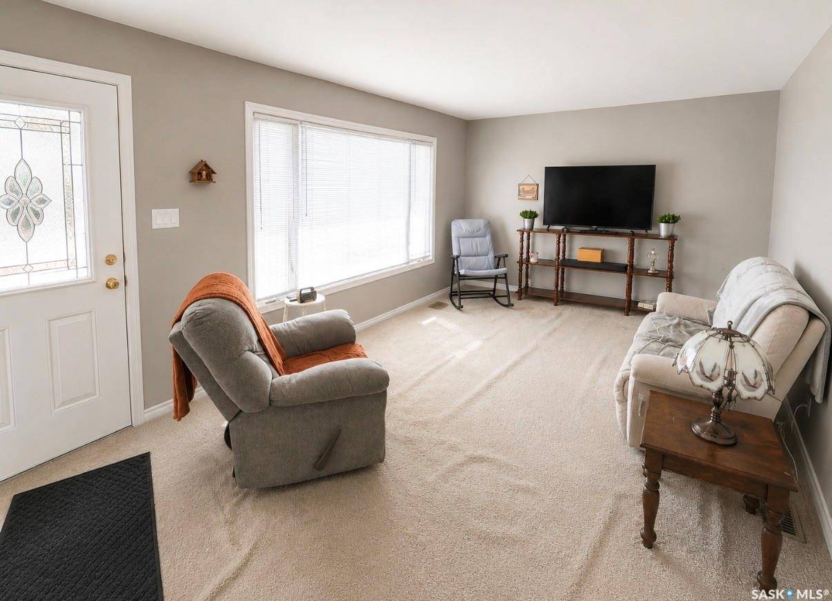 204 Brownlee STREET, Herbert, SK S0H 2A0