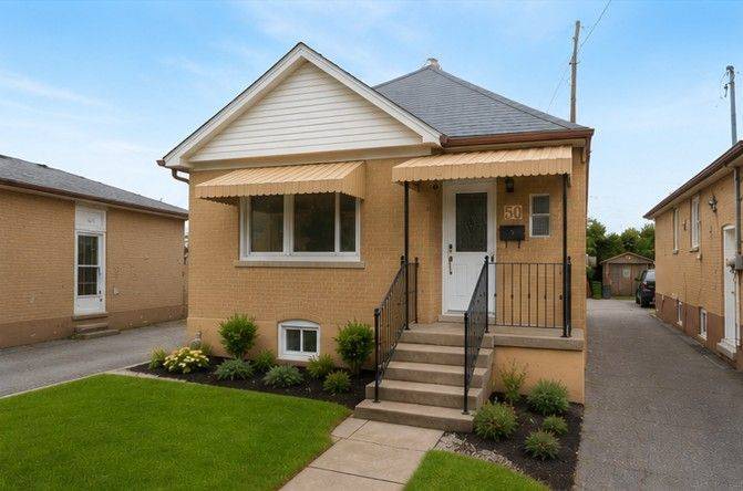 50 Haverson BLVD, Toronto W03, ON M6M 3J6