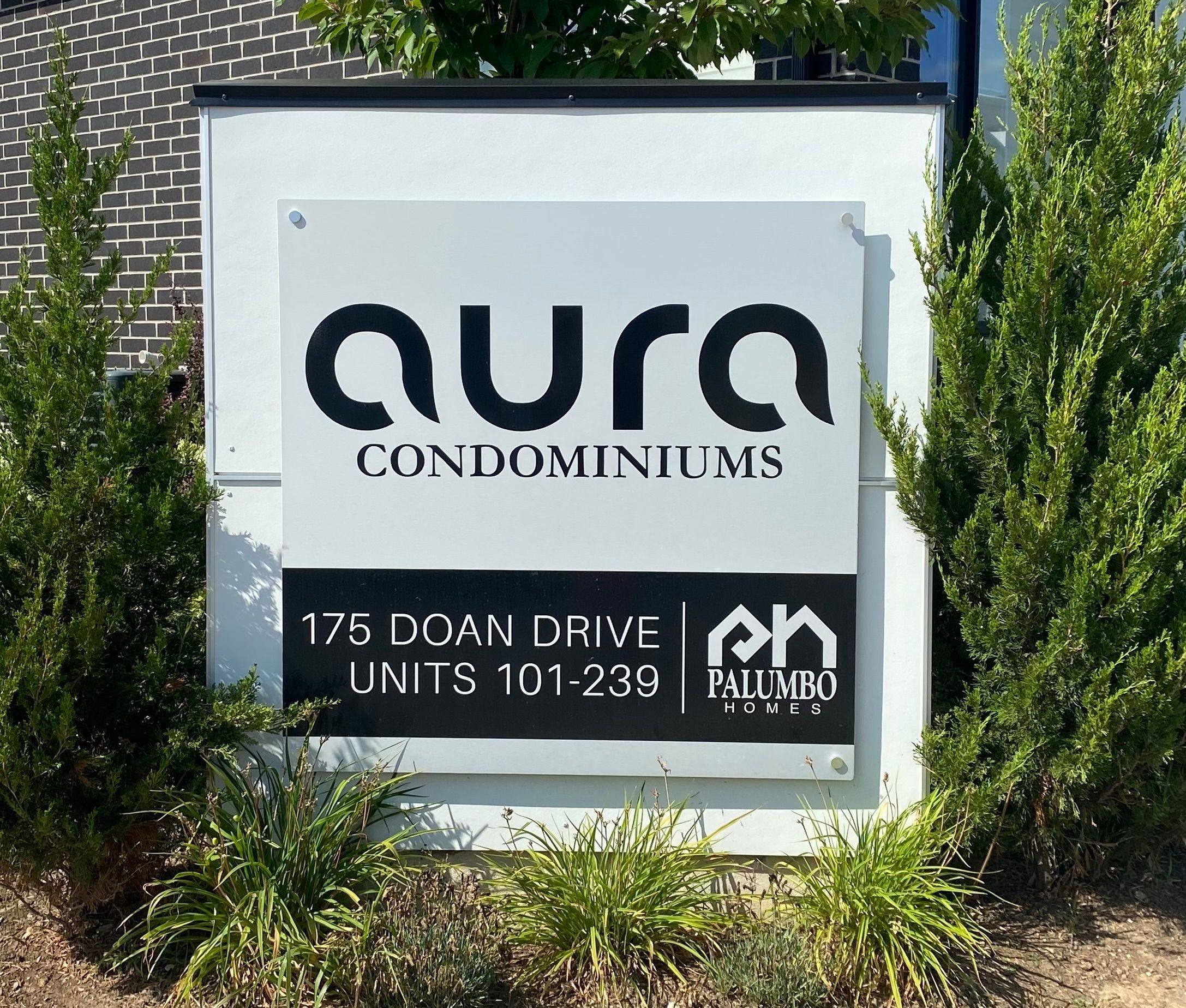 175 DOAN DR #203, Middlesex Centre, ON N0L 2R0