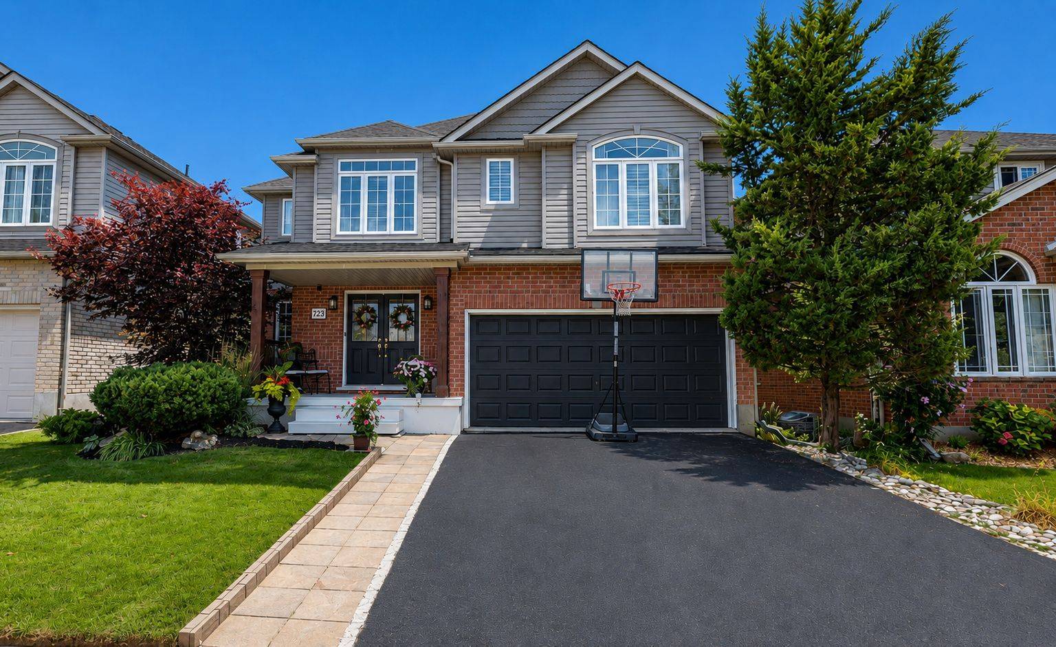 723 Munich CIR, Waterloo, ON N2V 2N6