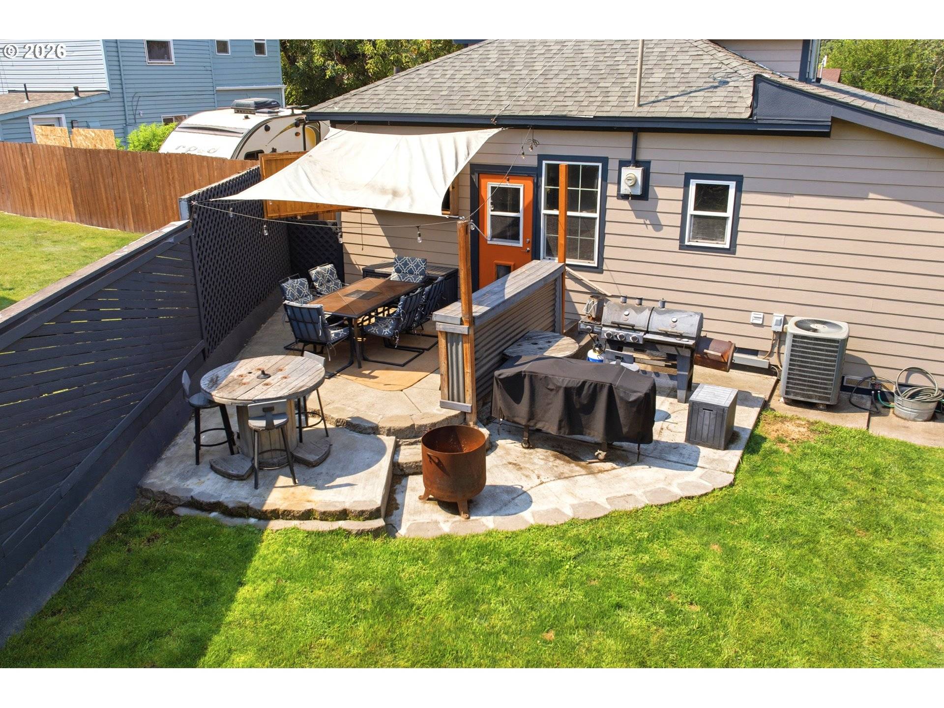 1008 J ST, The Dalles, OR 97058