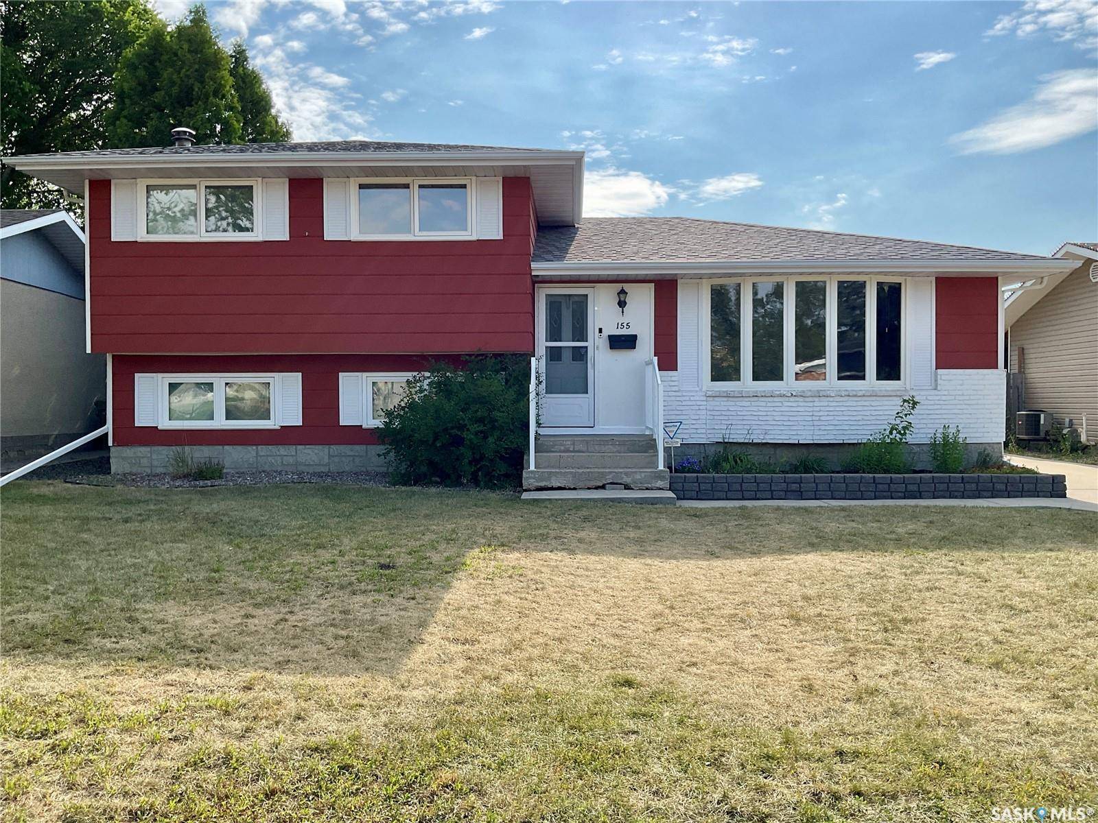 155 WELLS STREET, Regina, SK S4R 5Z5