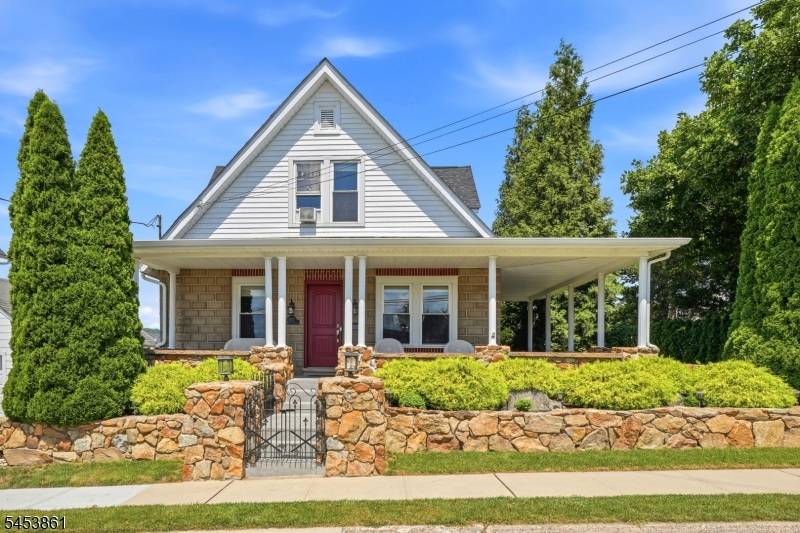 565 Grace Ave, Phillipsburg Town, NJ 08865