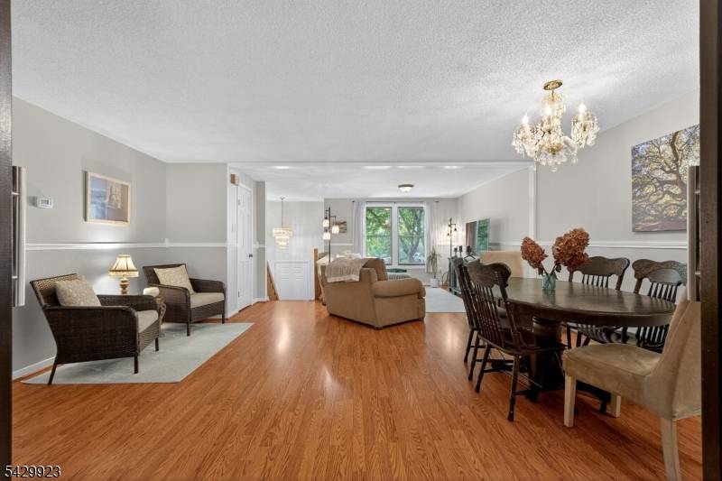 37 Quail Ct, Hardyston Twp., NJ 07419