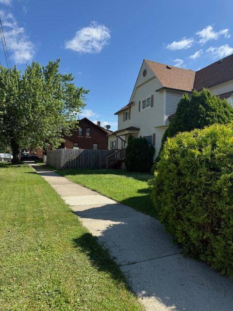 464 Elm ST, Wyandotte City, MI 48192
