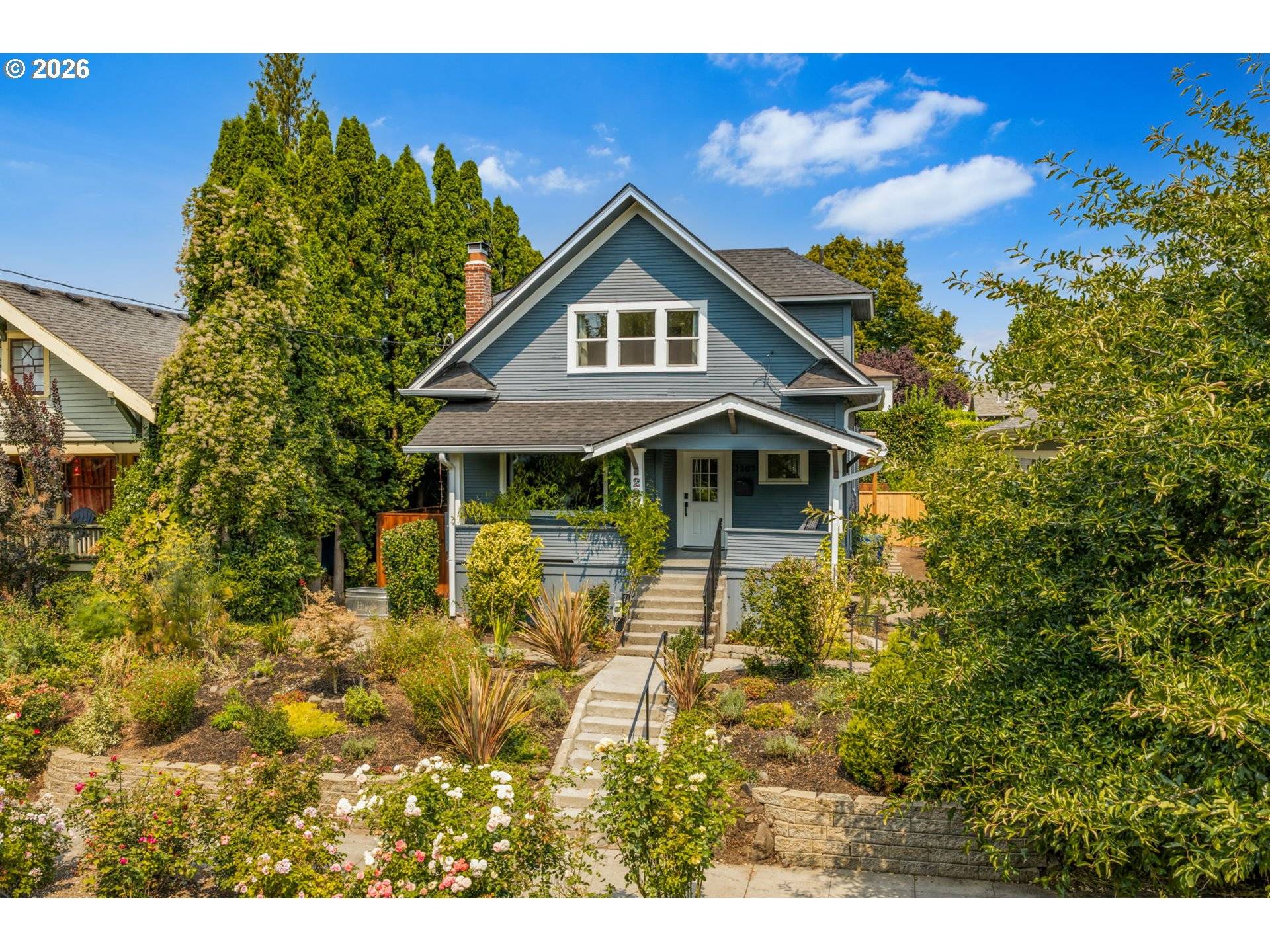 2307 NE EVERETT ST, Portland, OR 97232