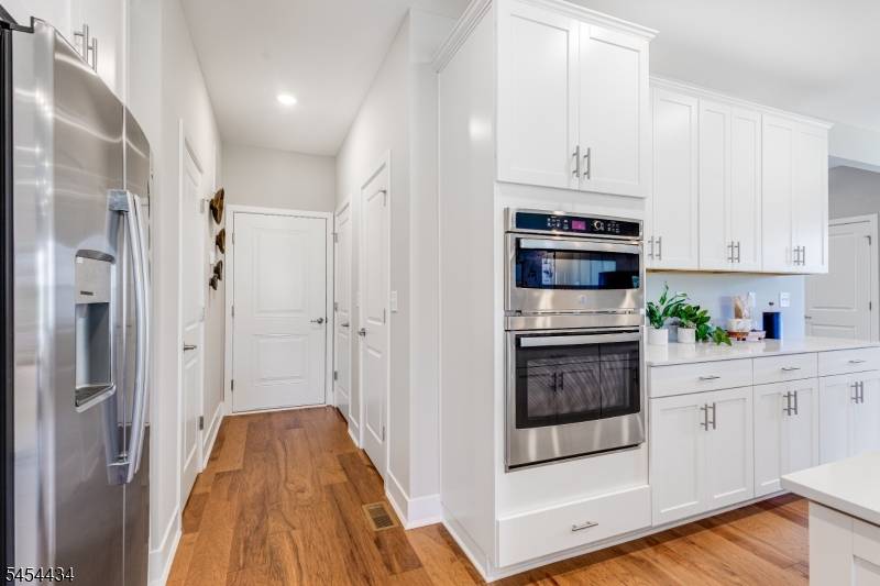 6 Biltmore Ave, East Hanover Twp., NJ 07031
