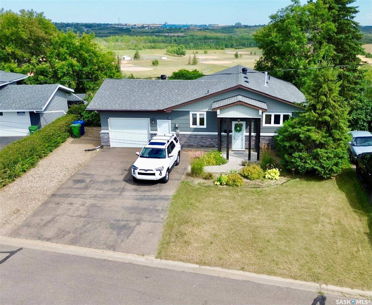 9 1st AVENUE, Battleford, SK S0M 0E0