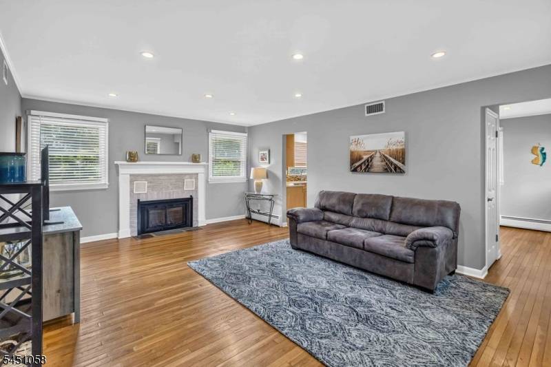 22 Highland Ave, Rockaway Twp., NJ 07801
