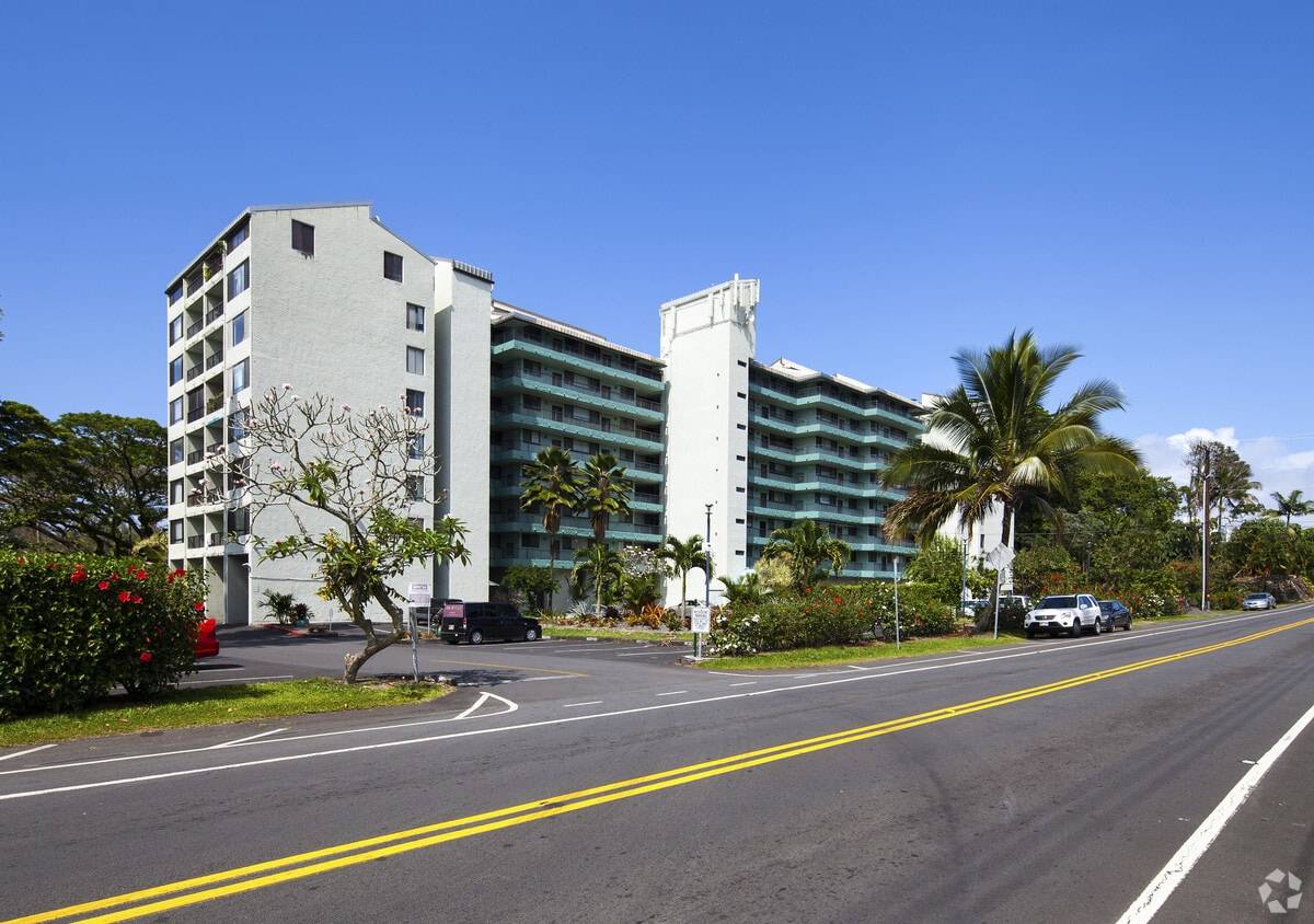 1875 KALANIANAOLE ST #607, Hilo, HI 96720