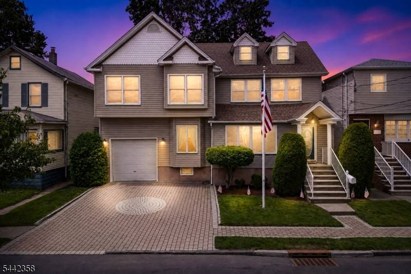 99 Morgan Pl, North Arlington Boro, NJ 07031