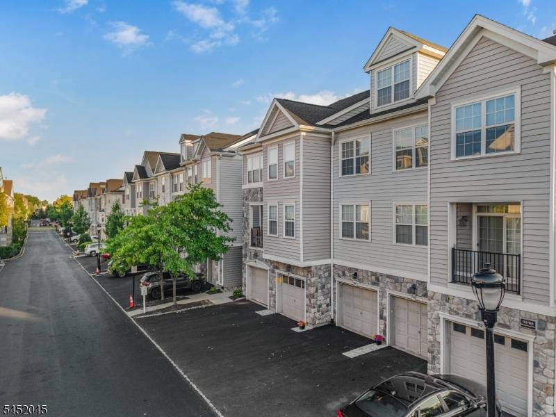 114 George Russell Way, Clifton City, NJ 07013