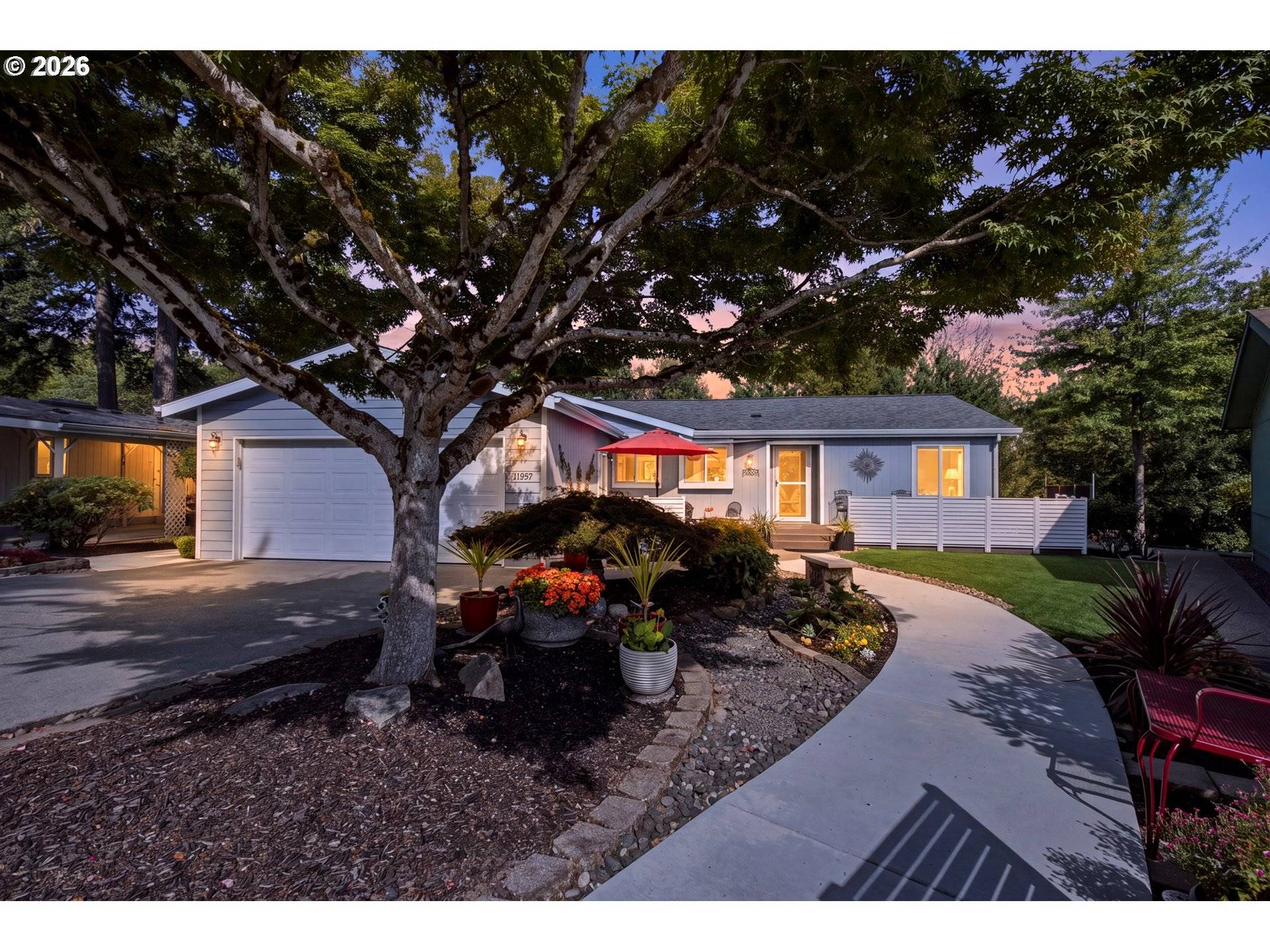 17602 NW SHADY FIR LOOP #27, Beaverton, OR 97006