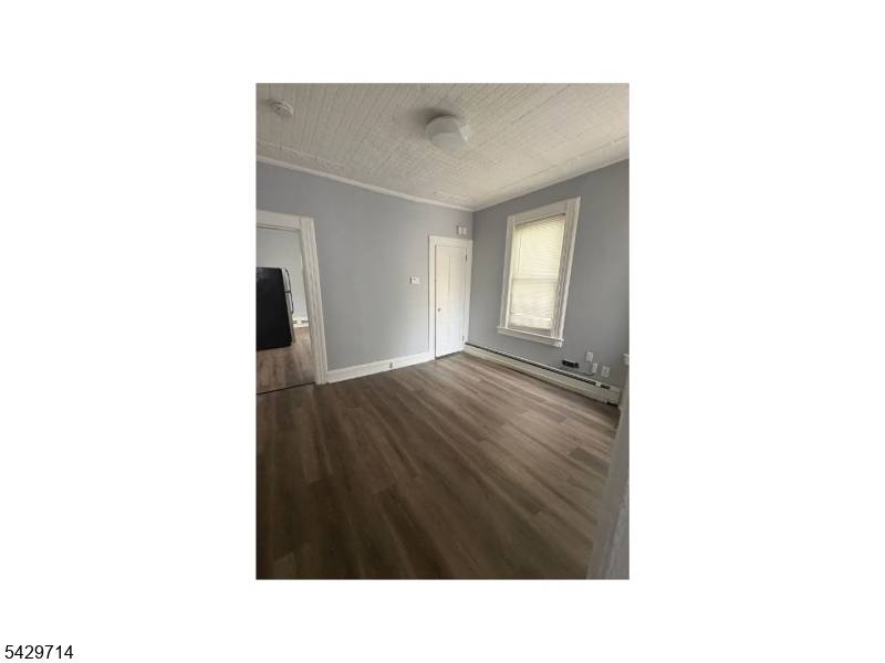 93 Highland St, Paterson City, NJ 07524
