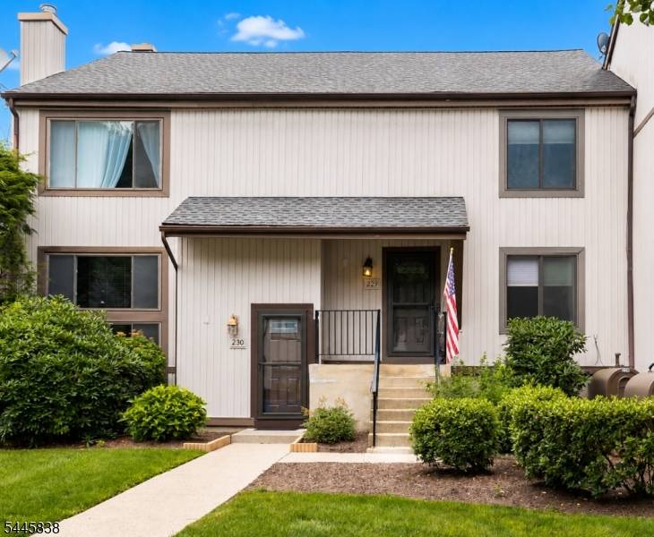 13229 Dell Pl, Stanhope Boro, NJ 07874