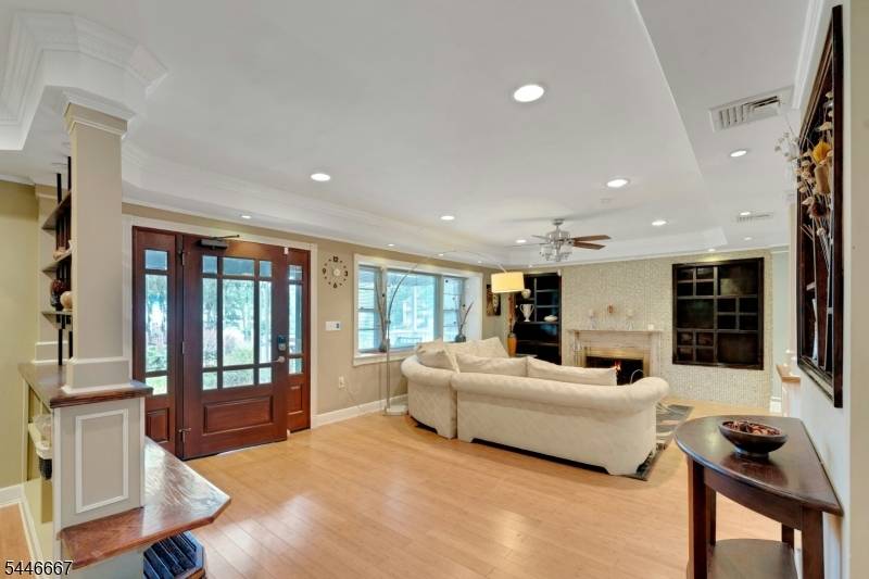 72 Mountain Ave, Warren Twp., NJ 07059