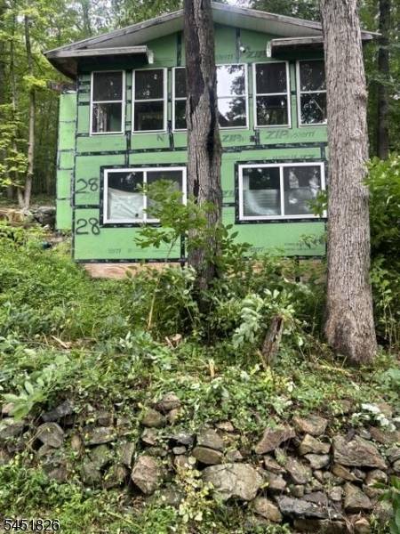 28 Roosevelt Ave, Independence Twp., NJ 07840