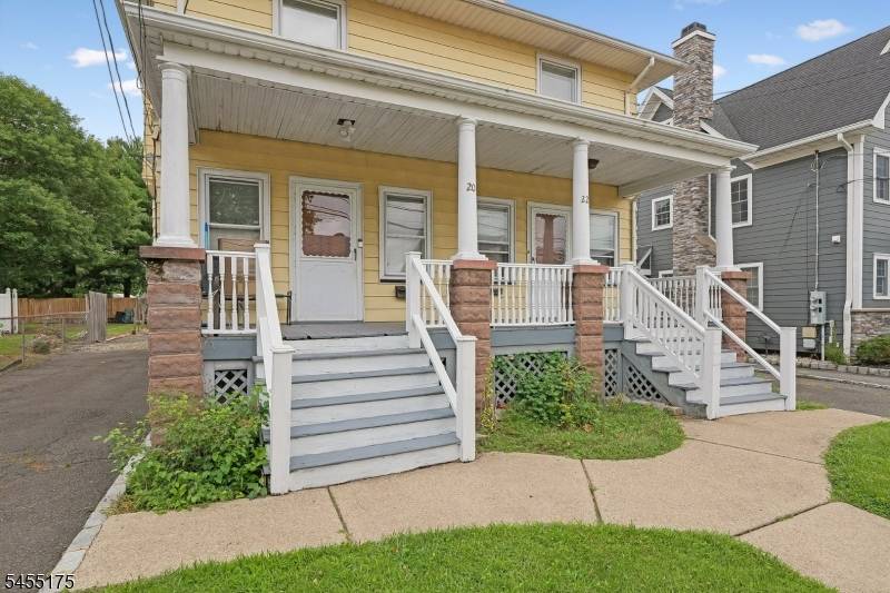 20 Blaine St, Millburn Twp., NJ 07041