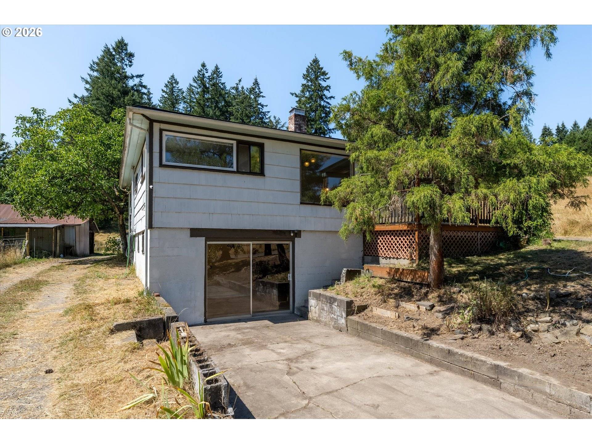 205 N MAPLE HILL RD, Kelso, WA 98626