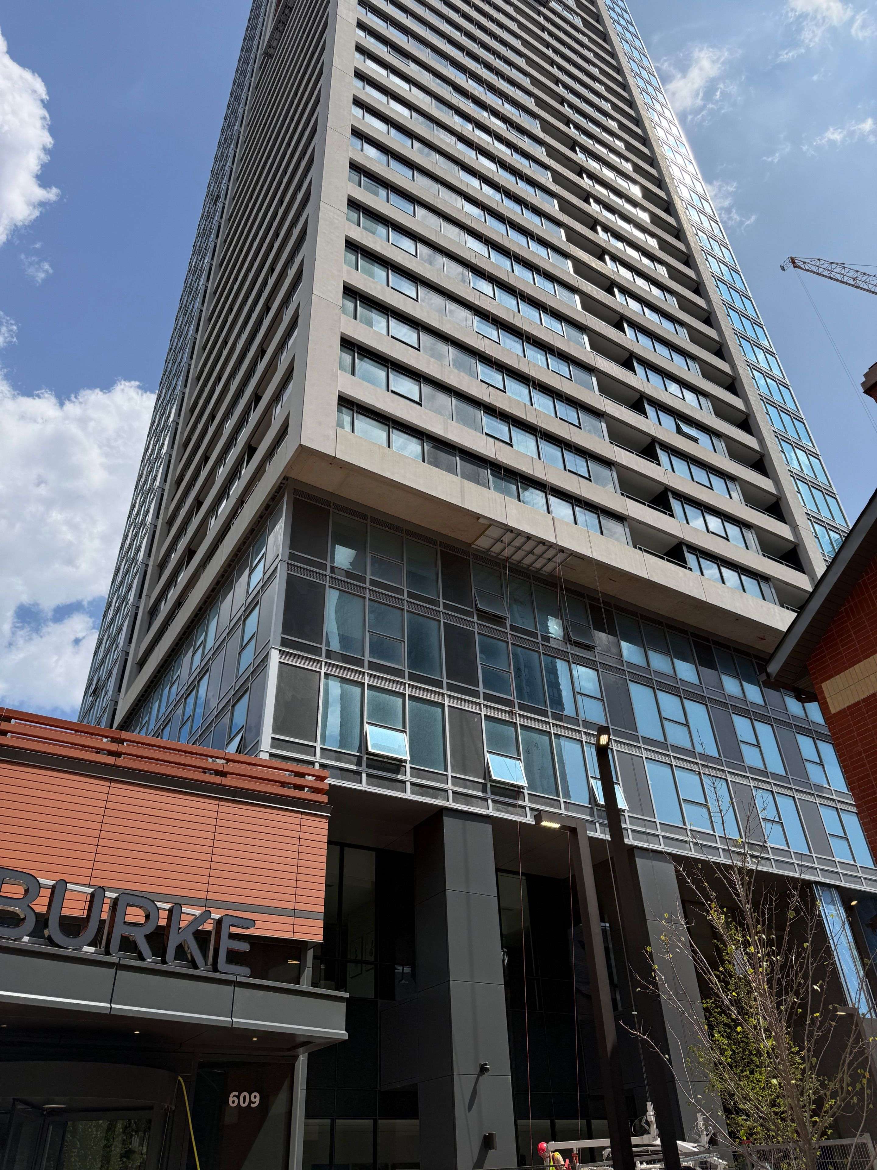 609 Sherbourne ST #4810, Toronto C08, ON M4X 0A4