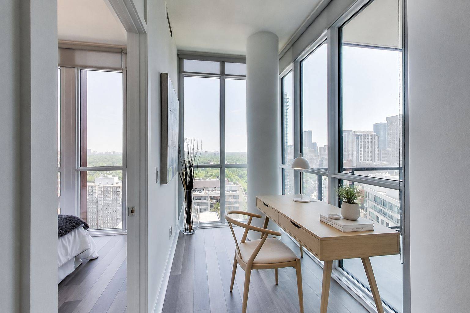 32 Davenport RD #2107, Toronto C02, ON M5R 0B5