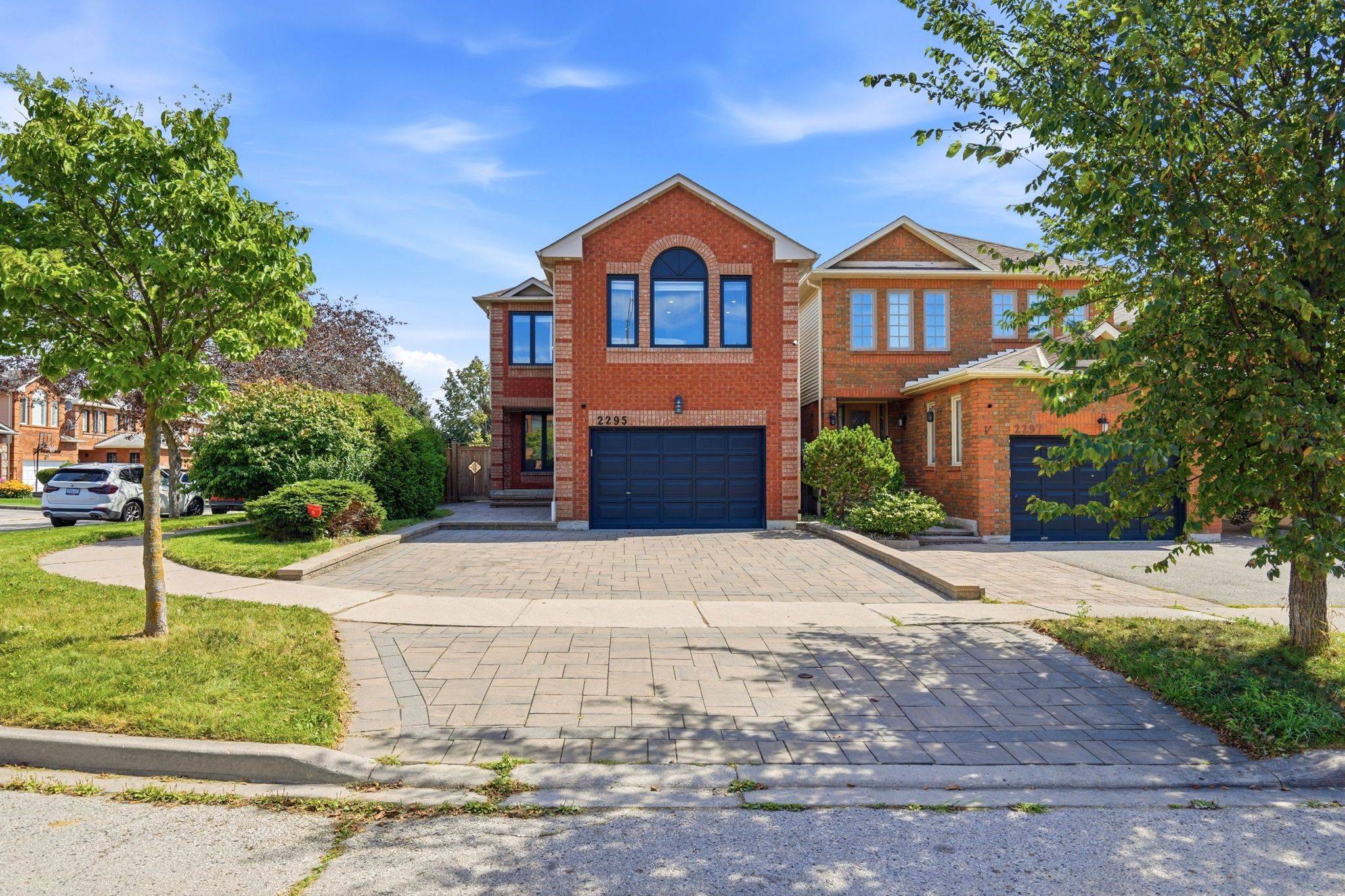 2295 WILDWOOD CRES, Pickering, ON L1X 2R8