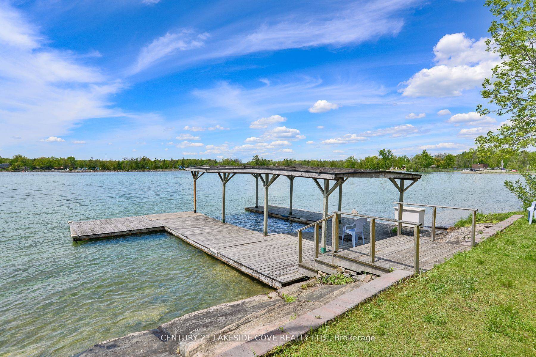 7712 Oak Point RD S, Ramara, ON L0K 2B0