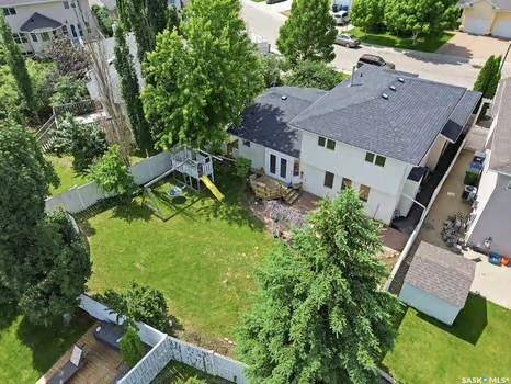 246 Brookmore LANE, Saskatoon, SK S7V 1C2