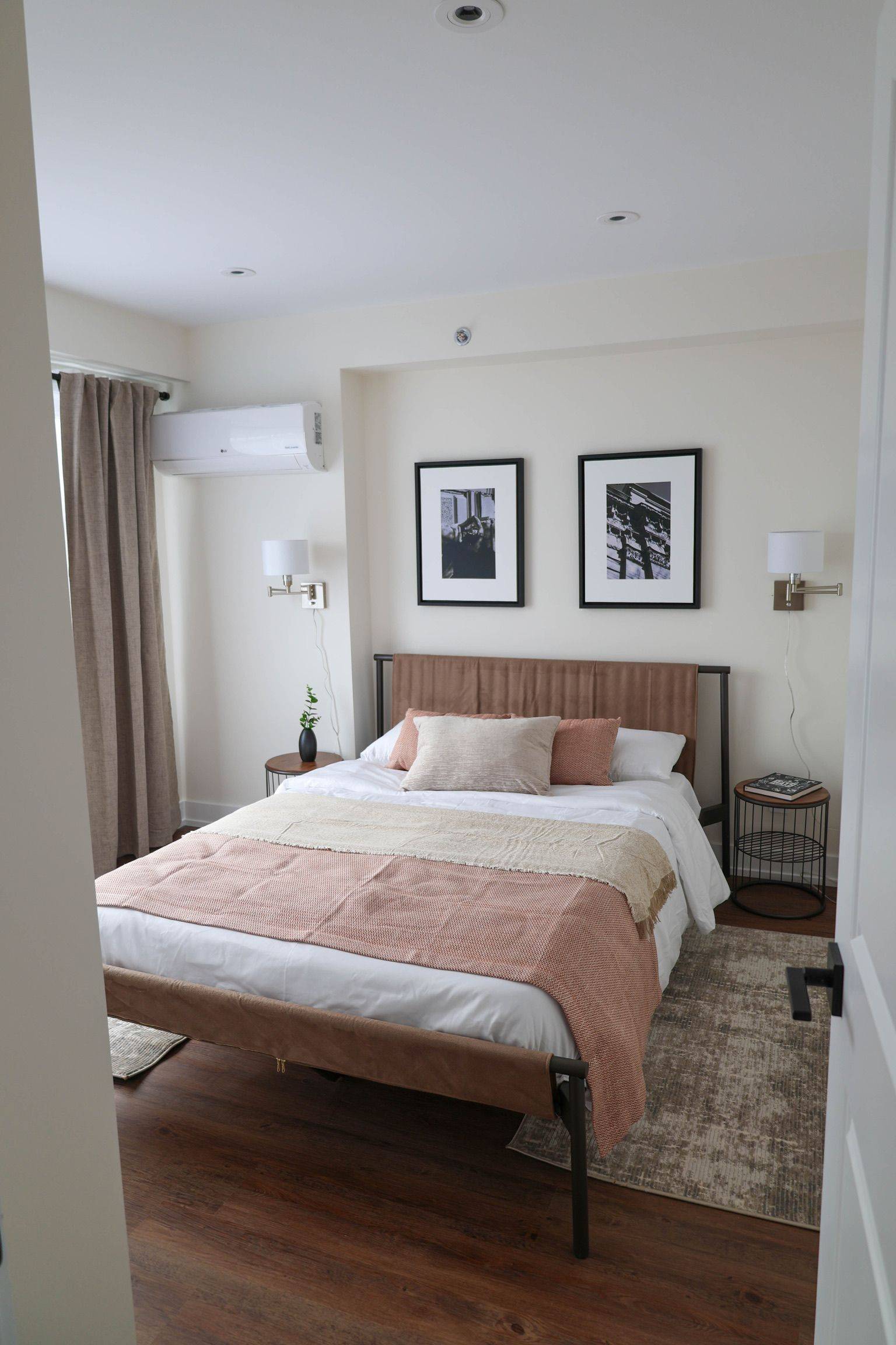 50 Castleton AVE #Unit 3, Toronto W03, ON M6N 3Z5