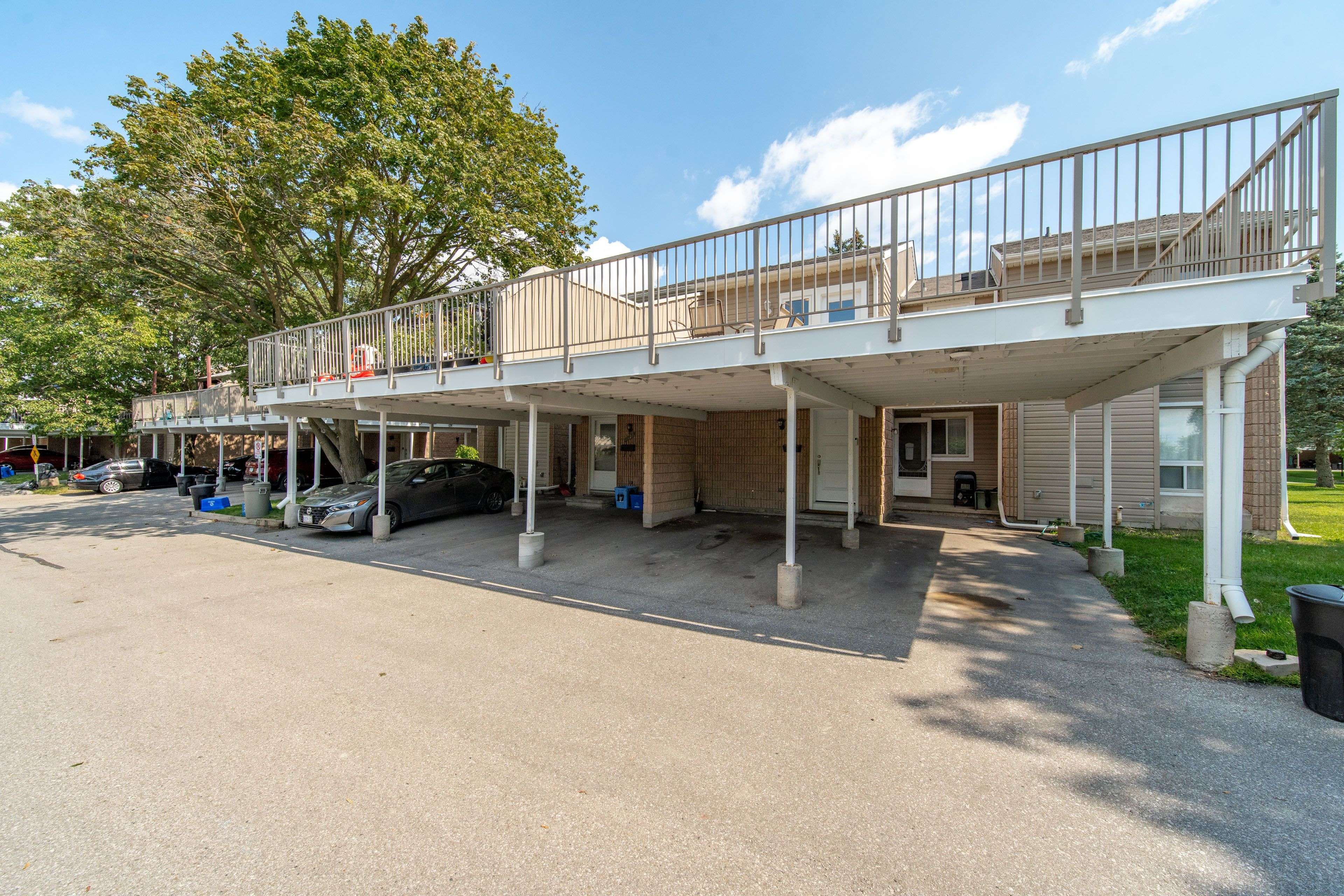 65 Glamis RD #19, Cambridge, ON N1R 6W4