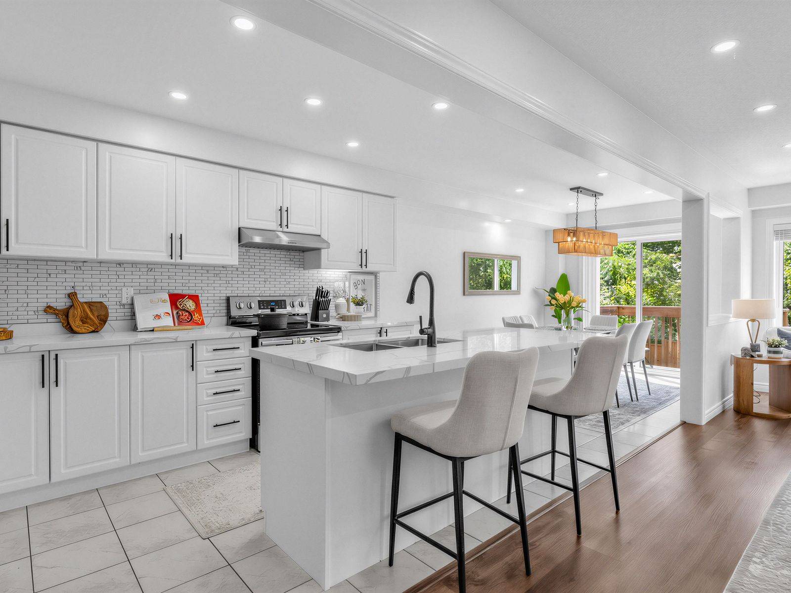 755 Linden DR #35, Cambridge, ON N3H 0E4