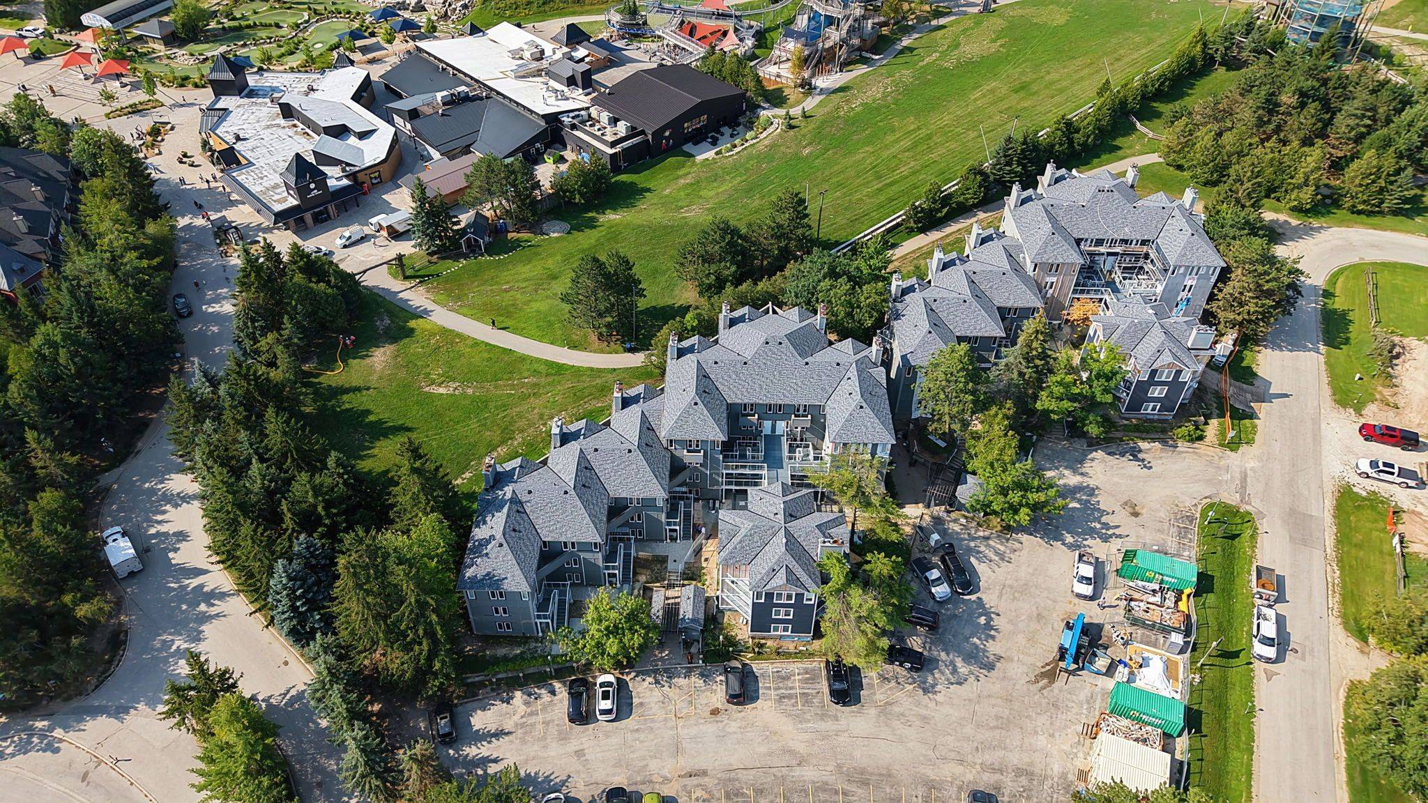 107 Ann Heggveit DR #313, Blue Mountains, ON L9Y 0P7