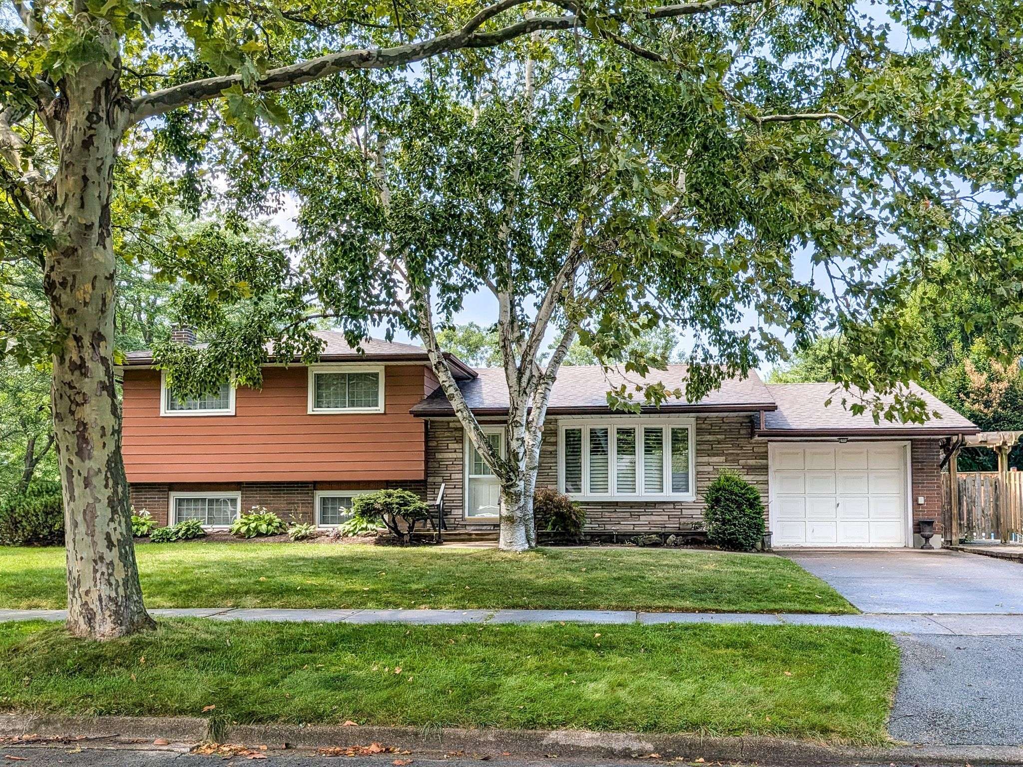 3139 Chipman CRES, Niagara Falls, ON L2G 6M6