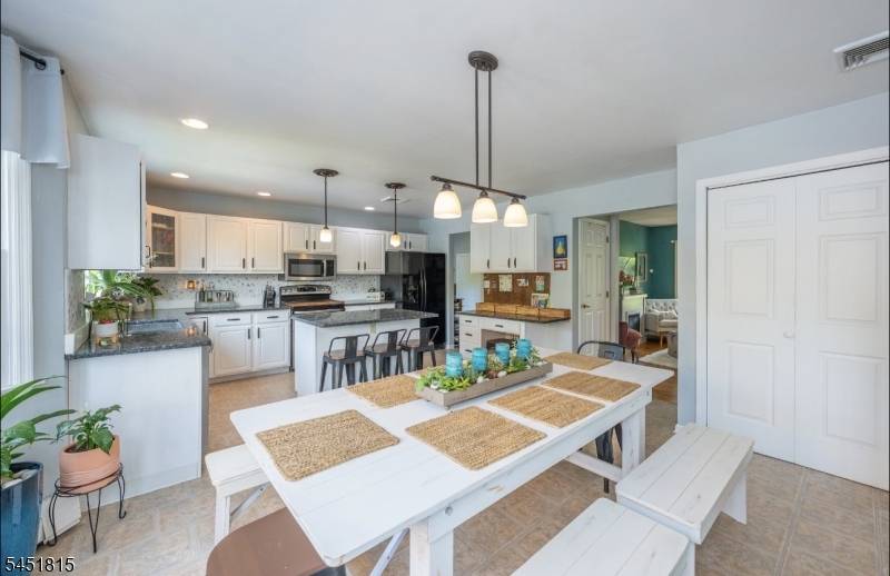 23 Palomino Trl, Vernon Twp., NJ 07462