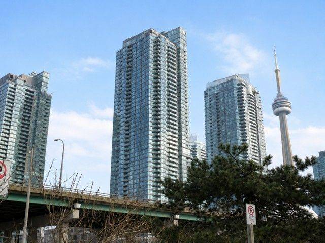15 Fort York BLVD #4503, Toronto C01, ON M5V 3Y4
