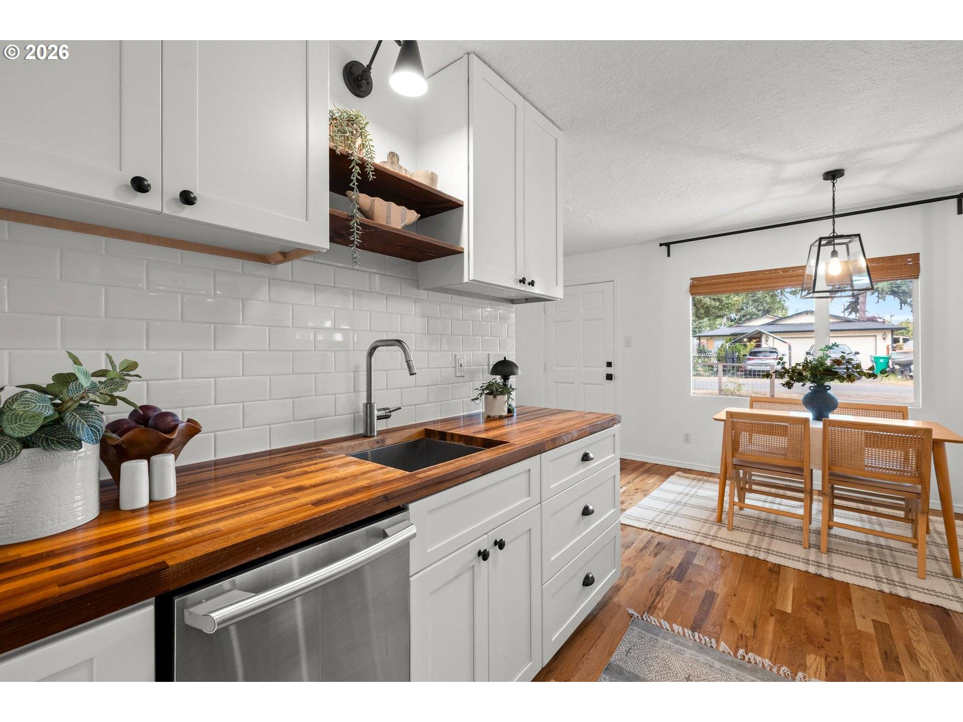 6724 SE 75TH AVE, Portland, OR 97206