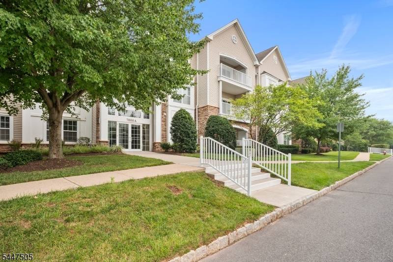 7104 Westover Way, Franklin Twp., NJ 08873
